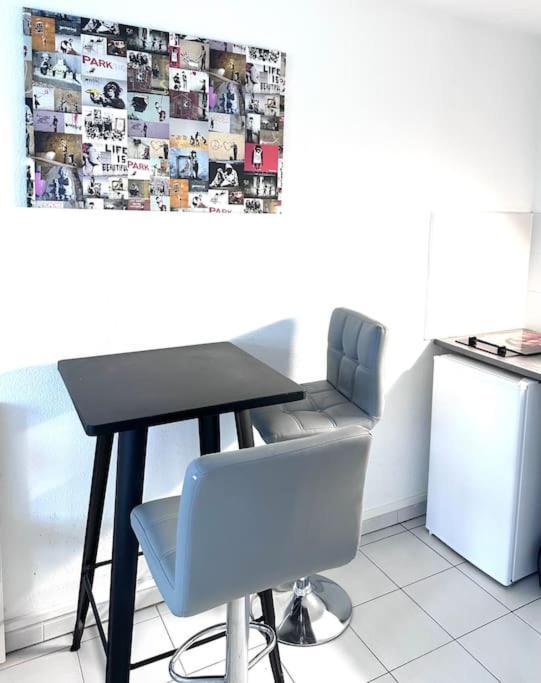 Studio Gare St Roch Avec Box De Garage Apartment Montpellier Bagian luar foto